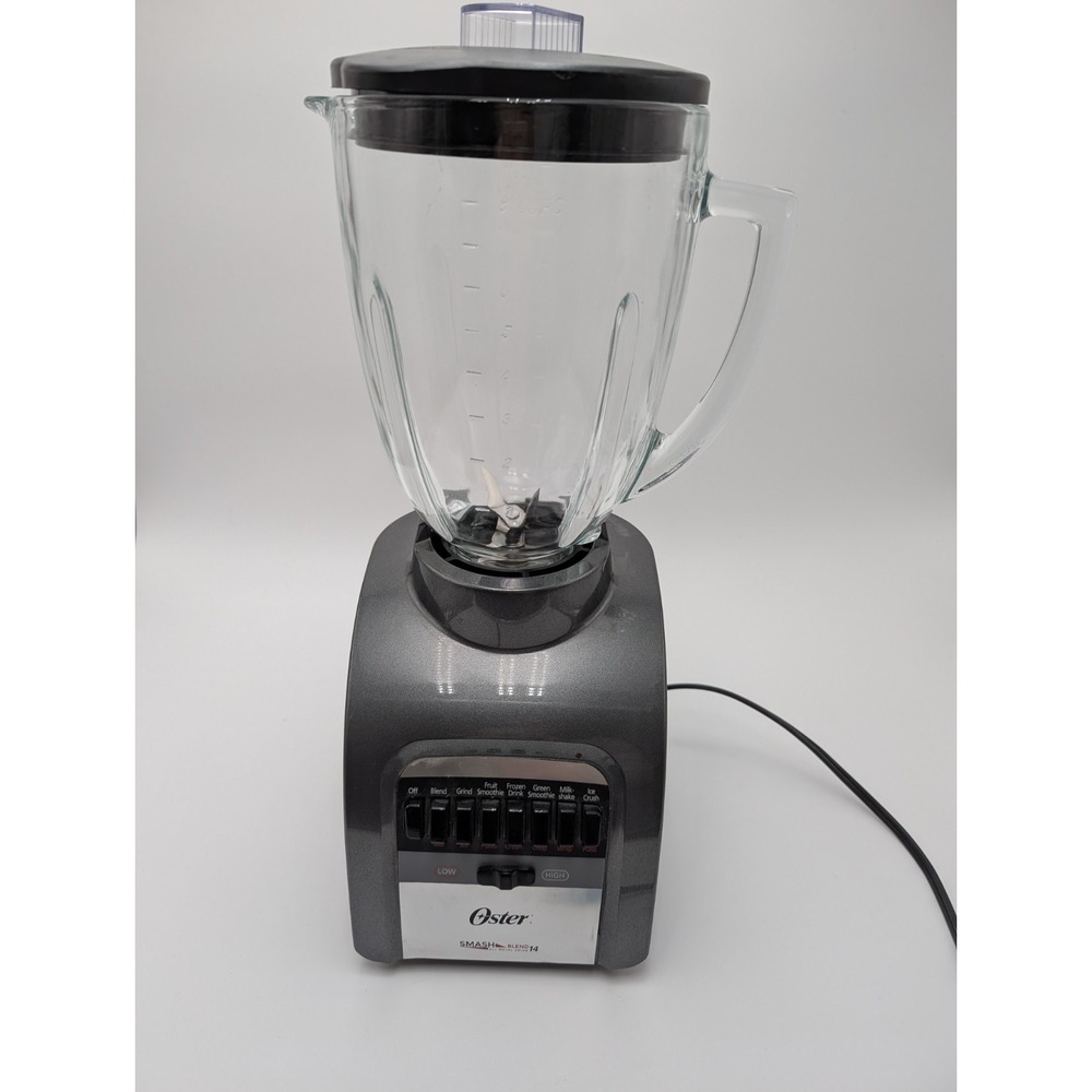 Oster Smash Blend 14 Speed 300 Blender withā Glass 6 Cup GREAT CONDITION Tested